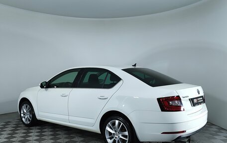 Skoda Octavia, 2018 год, 1 799 000 рублей, 8 фотография