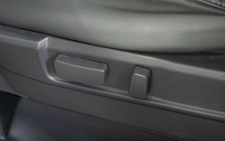 Mitsubishi Outlander III рестайлинг 3, 2019 год, 2 390 000 рублей, 15 фотография