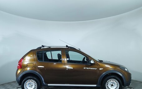 Renault Sandero I, 2014 год, 825 000 рублей, 4 фотография