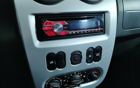 Renault Sandero I, 2014 год, 825 000 рублей, 12 фотография