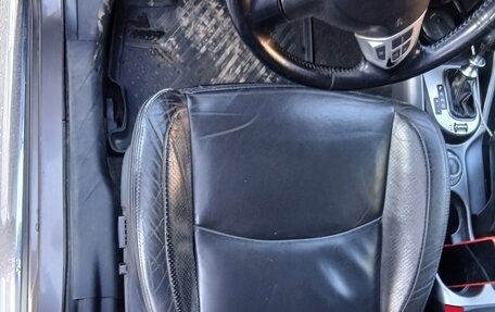 Peugeot 4007, 2009 год, 970 000 рублей, 8 фотография