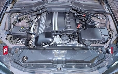 BMW 5 серия, 2003 год, 2 200 000 рублей, 37 фотография