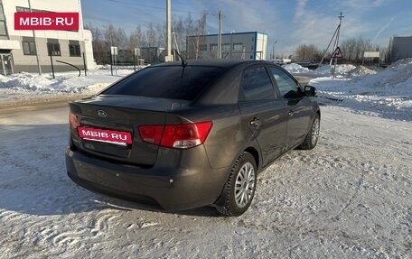 KIA Cerato III, 2011 год, 890 000 рублей, 11 фотография