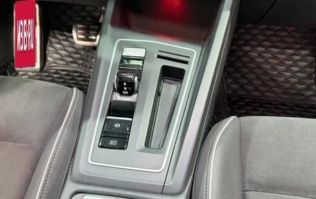 Volkswagen Golf VIII, 2022 год, 1 620 000 рублей, 8 фотография