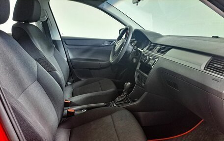 Skoda Rapid I, 2017 год, 1 250 000 рублей, 13 фотография