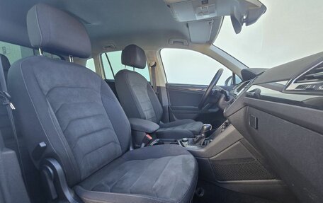 Volkswagen Tiguan II, 2019 год, 3 781 111 рублей, 10 фотография