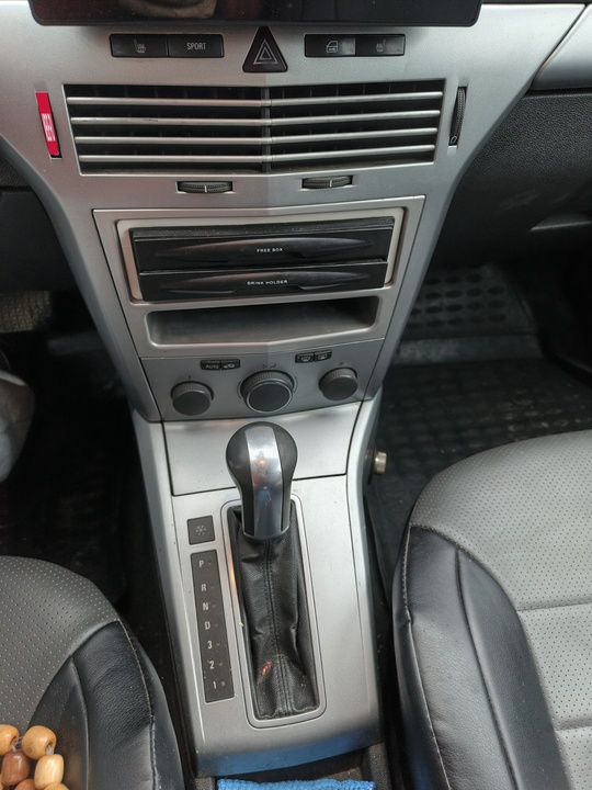 Opel Astra H рестайлинг, 2010 год, 550 000 рублей, 16 фотография