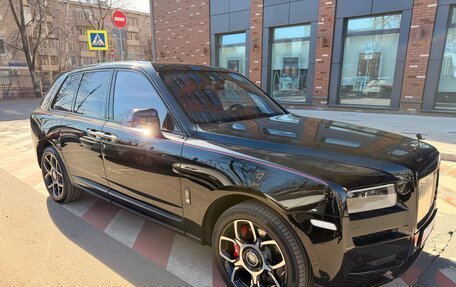 Rolls-Royce Cullinan, 2021 год, 40 000 000 рублей, 1 фотография