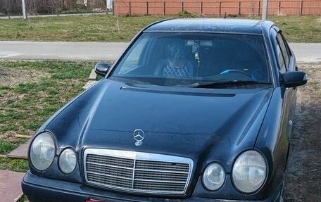 Mercedes-Benz E-Класс, 1998 год, 490 000 рублей, 13 фотография
