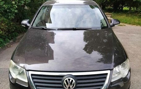 Volkswagen Passat B6, 2006 год, 620 000 рублей, 1 фотография