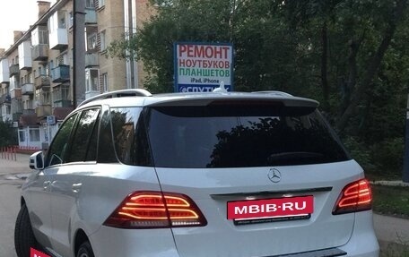 Mercedes-Benz GLE, 2017 год, 4 199 000 рублей, 3 фотография