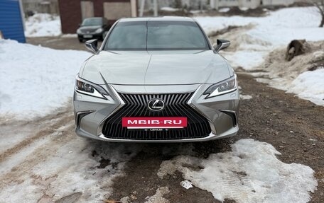 Lexus ES VII, 2020 год, 4 550 000 рублей, 16 фотография