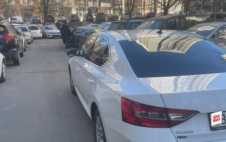 Skoda Superb III рестайлинг, 2016 год, 1 850 000 рублей, 3 фотография