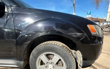 Mitsubishi Outlander III рестайлинг 3, 2010 год, 750 000 рублей, 8 фотография