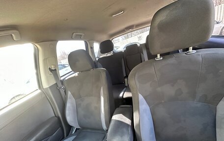 Mitsubishi Outlander III рестайлинг 3, 2010 год, 750 000 рублей, 18 фотография