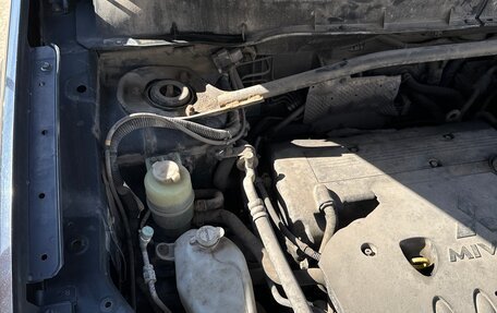 Mitsubishi Outlander III рестайлинг 3, 2010 год, 750 000 рублей, 25 фотография