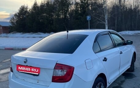 Skoda Rapid I, 2015 год, 499 000 рублей, 2 фотография