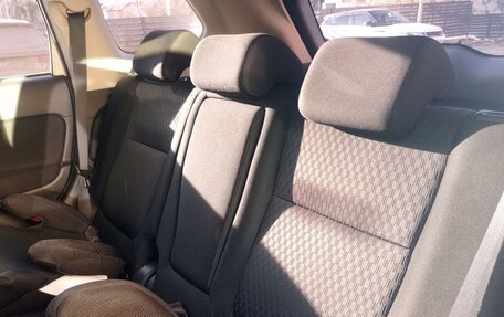 Mitsubishi Outlander III рестайлинг 3, 2014 год, 1 750 000 рублей, 10 фотография