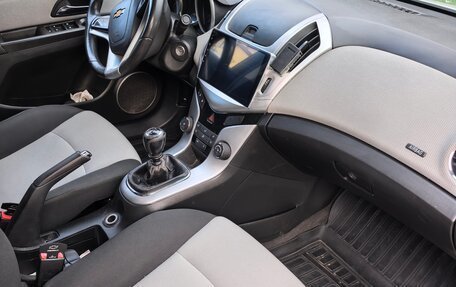 Chevrolet Cruze II, 2013 год, 990 000 рублей, 7 фотография