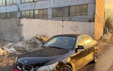 BMW 5 серия, 2009 год, 2 250 000 рублей, 2 фотография