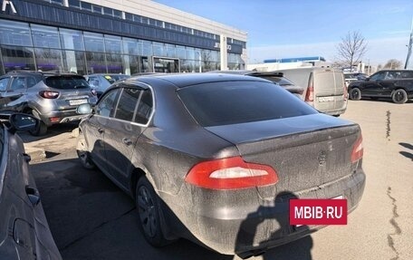 Skoda Superb III рестайлинг, 2013 год, 950 000 рублей, 4 фотография