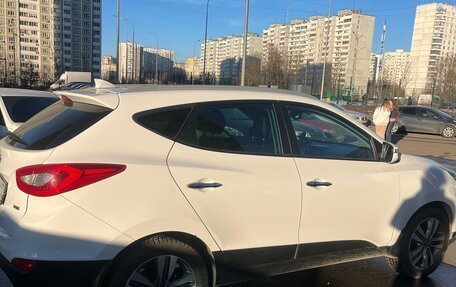 Hyundai ix35 I рестайлинг, 2015 год, 1 320 000 рублей, 2 фотография