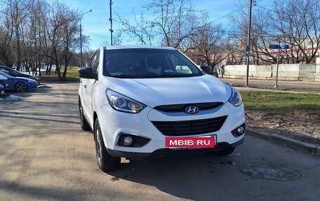 Hyundai ix35 I рестайлинг, 2014 год, 1 590 000 рублей, 2 фотография