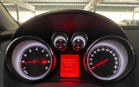 Opel Astra J, 2014 год, 750 000 рублей, 21 фотография