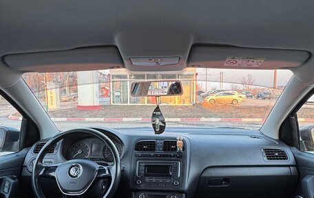 Volkswagen Polo VI (EU Market), 2016 год, 1 200 000 рублей, 11 фотография