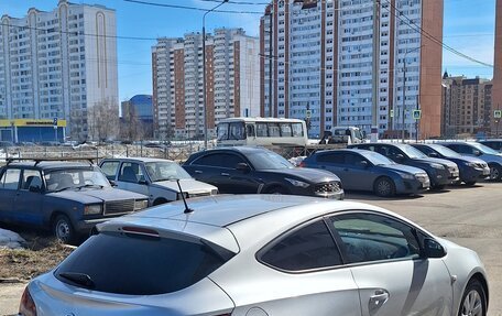 Opel Astra J, 2013 год, 920 000 рублей, 3 фотография