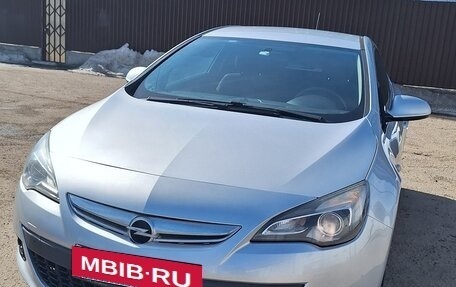 Opel Astra J, 2013 год, 920 000 рублей, 9 фотография