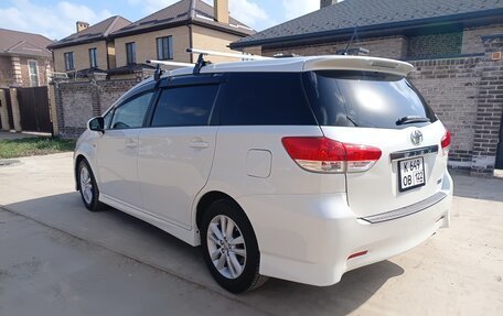 Toyota Wish II, 2011 год, 1 370 000 рублей, 5 фотография