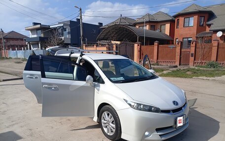 Toyota Wish II, 2011 год, 1 370 000 рублей, 21 фотография