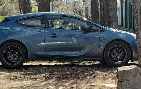 Opel Astra J, 2013 год, 900 000 рублей, 6 фотография