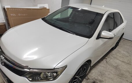 Toyota Camry, 2017 год, 2 000 000 рублей, 3 фотография