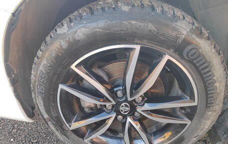 Toyota Camry, 2017 год, 2 000 000 рублей, 17 фотография