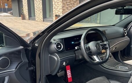 Mercedes-Benz E-Класс, 2021 год, 4 550 000 рублей, 8 фотография