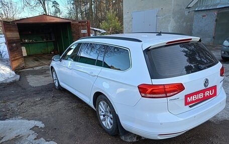 Volkswagen Passat B8 рестайлинг, 2016 год, 1 880 000 рублей, 10 фотография