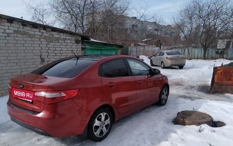 KIA Rio III рестайлинг, 2013 год, 585 000 рублей, 4 фотография