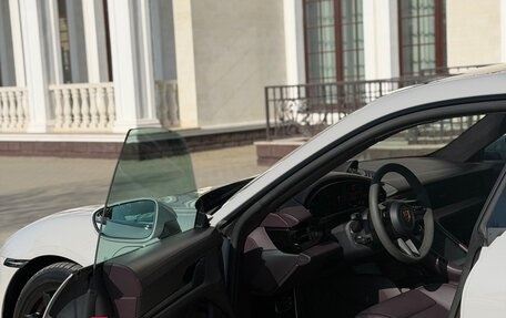 Porsche Taycan I, 2023 год, 13 500 000 рублей, 10 фотография