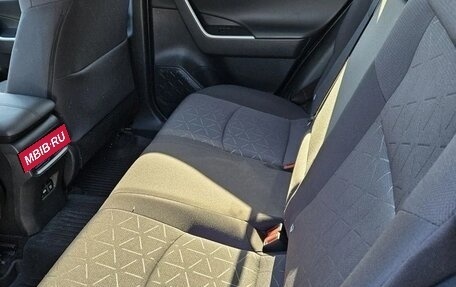 Toyota RAV4, 2021 год, 3 600 000 рублей, 12 фотография