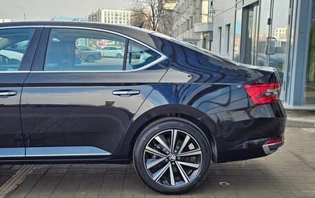 Skoda Superb III рестайлинг, 2025 год, 3 350 000 рублей, 9 фотография