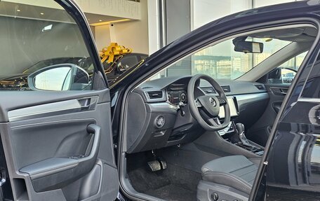 Skoda Superb III рестайлинг, 2025 год, 3 350 000 рублей, 13 фотография