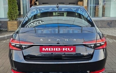 Skoda Superb III рестайлинг, 2025 год, 3 350 000 рублей, 11 фотография