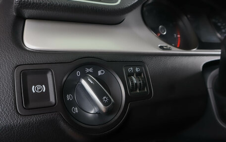 Volkswagen Passat B6, 2006 год, 699 000 рублей, 19 фотография