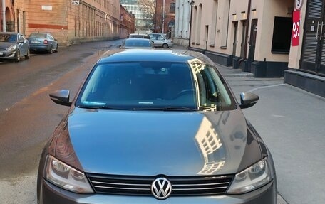 Volkswagen Jetta VI, 2012 год, 1 250 000 рублей, 1 фотография