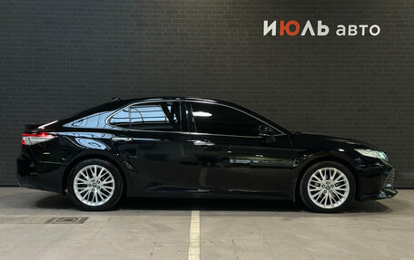 Toyota Camry, 2019 год, 3 349 000 рублей, 4 фотография