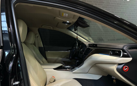 Toyota Camry, 2019 год, 3 349 000 рублей, 14 фотография