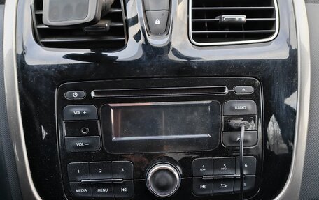 Renault Sandero II рестайлинг, 2016 год, 850 000 рублей, 8 фотография