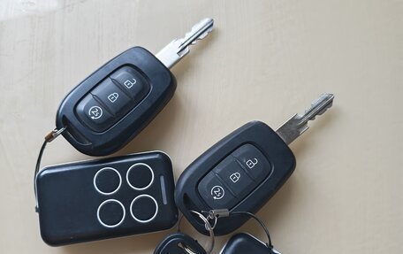 Renault Sandero II рестайлинг, 2016 год, 850 000 рублей, 13 фотография